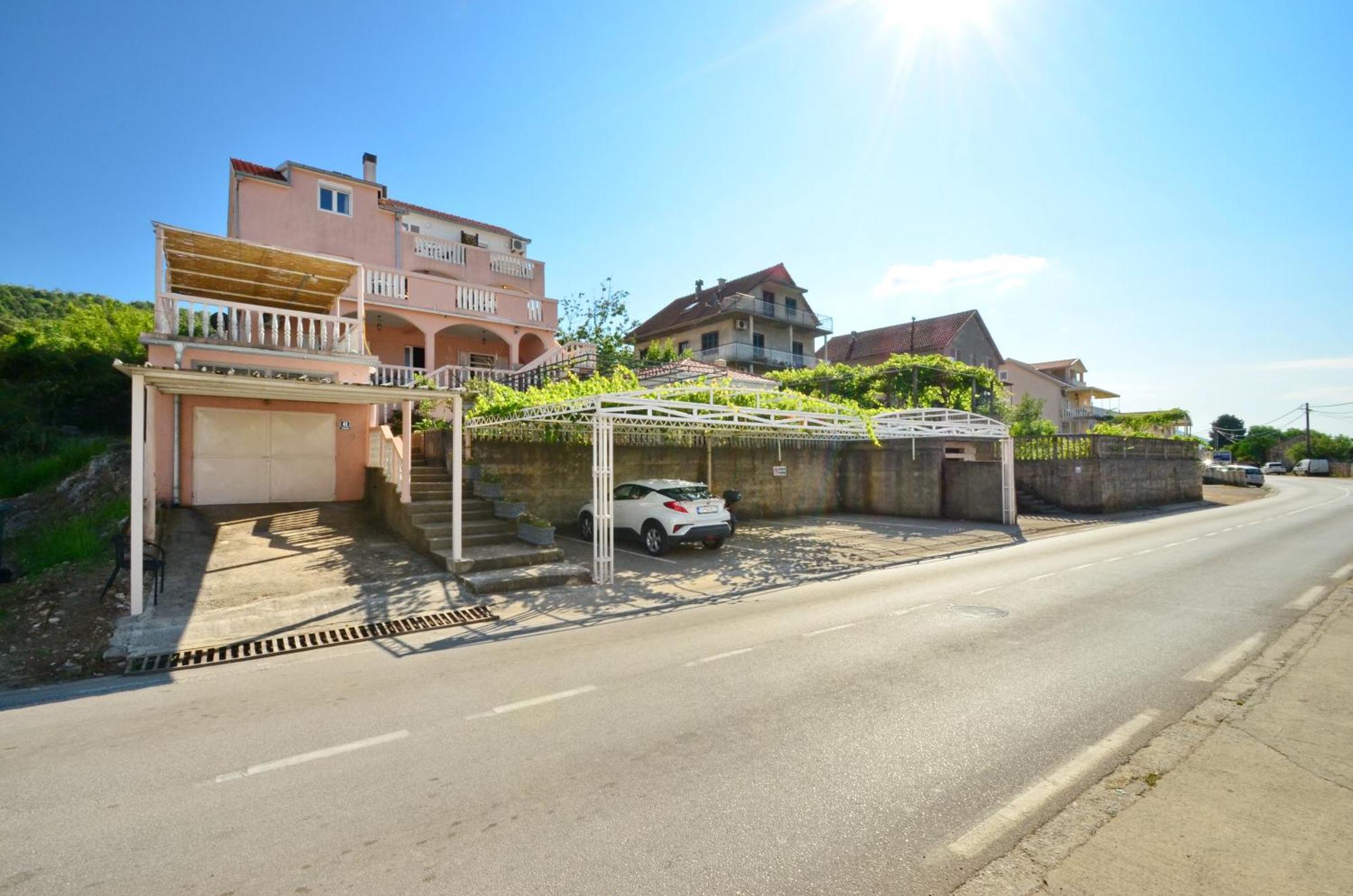 Stradioti Apartments Tivat Exterior photo