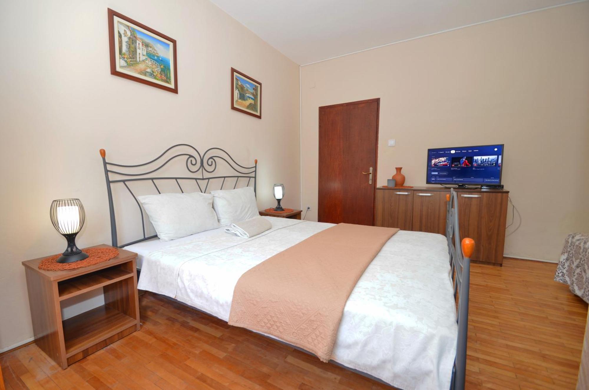 Stradioti Apartments Tivat Room photo